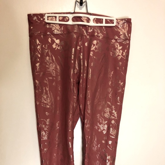 Fabletics Pants - Pink with Gold Vine Workout Capris!💖